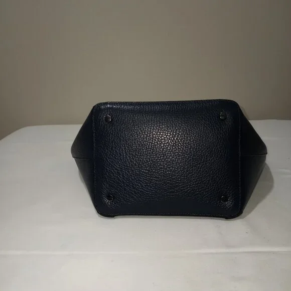 BOKTIER NAVY BLUE LEATHER BUCKET BAG WITH CROSSBODY DETATCHABLE STRAP